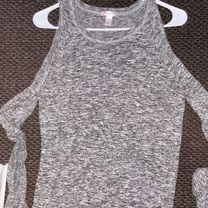 Medium top with shoulder cut outs, from flirtitude active.